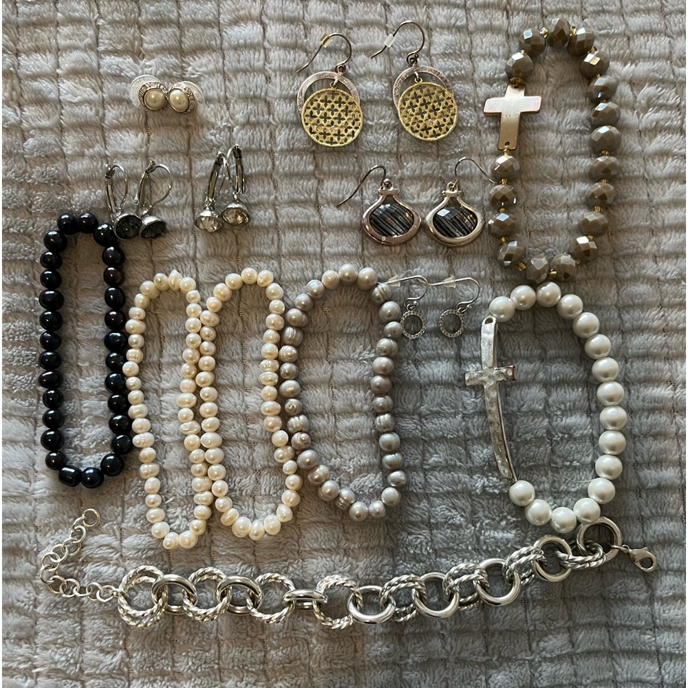 Bundle jewelry sale(costume).